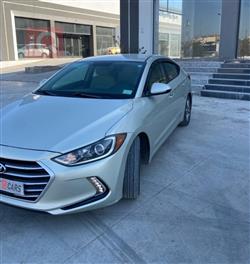 هیۆندای ئەلەنترا